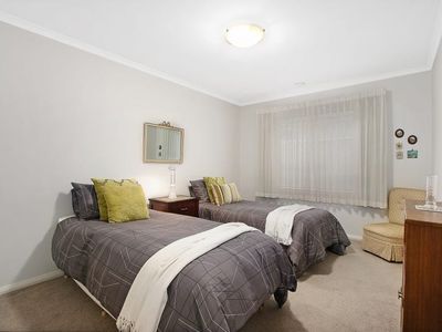 5 Inwood Cres, Wodonga