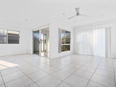 5 Kershaw Crescent, Mango Hill