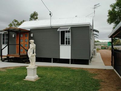 151 Wren street, Longreach