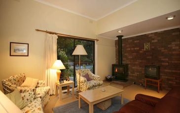 5 Morris Road, Beaconsfield Upper