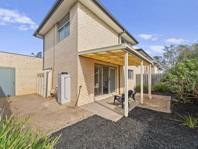 16 / 106 Broderick Road, Carrum Downs
