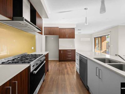 22 Olympic Circuit, Strathtulloh