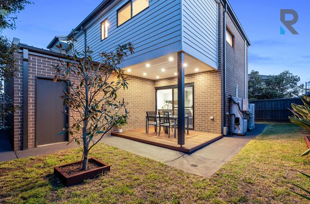 30 Flourish Circuit, Greenvale