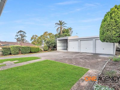 14 Walsh Crescent, North Nowra