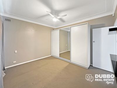 51 Roycox Crescent, Dubbo