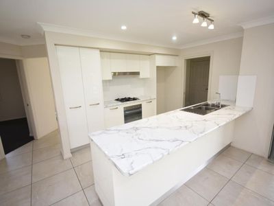 17 Lansdowne Drive, Dubbo