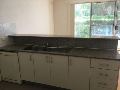 1 / 77 Queen Victoria, Bexley