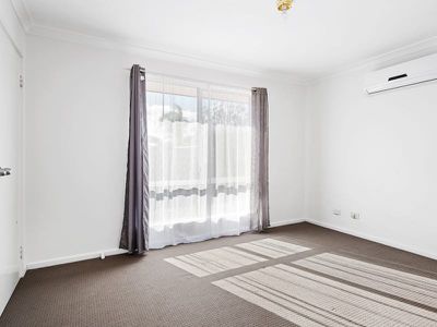4B O'Connor Way, West Lamington
