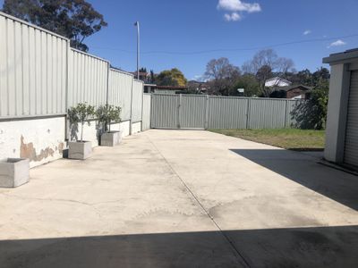 28 Coonawarra Street, Edensor Park