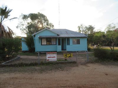 32 Attwood Street, Bullaring