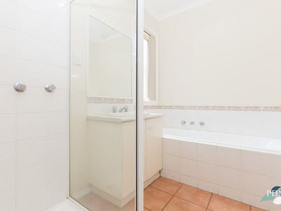 7 Hampshire Court, Tarneit