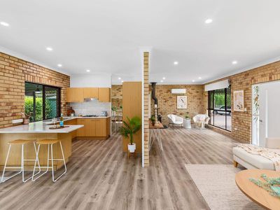 7 Jannali Court , Peachester