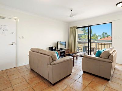 10 / 12 Golden Orchid Drive, Airlie Beach