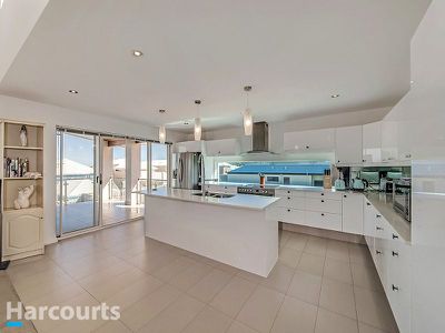 5 Seaside Avenue, Yanchep