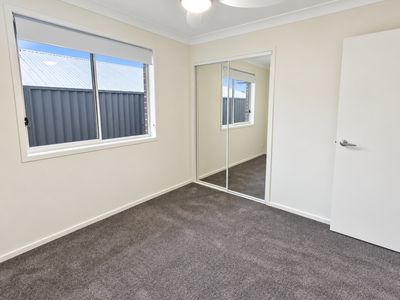 43 ASSAY STREET, Gillieston Heights