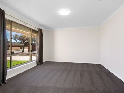 83 Keenan Street, Hannans