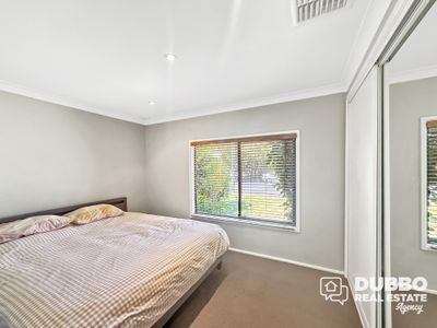 8 Ronald Street, Dubbo