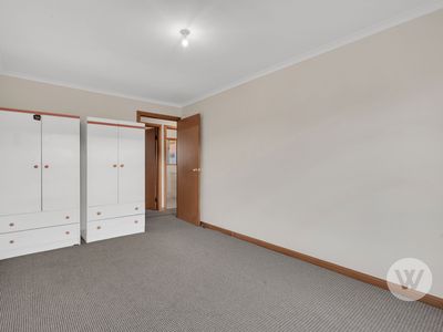 1 / 2 Avalon Road, Marion