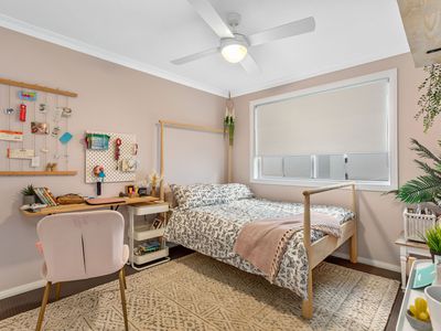 44 Cottesloe Circuit, Red Head