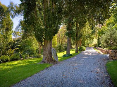Karinya Gardens, Bethanga