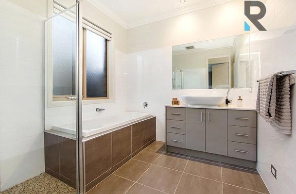 8 Belair Close, Craigieburn