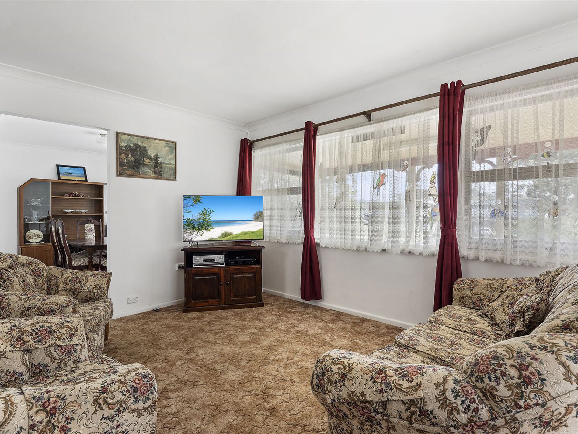 8 Lake Conjola Entrance Road, Lake Conjola