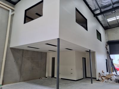 2 / 6 Literary Way, Williamstown