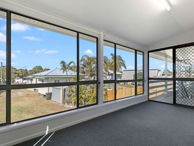 144 Cypress Street, Urangan
