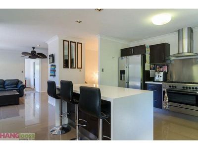 1 Ferntree Court, Noosaville