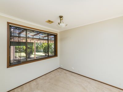 35 Wettenhall Circuit, Calwell