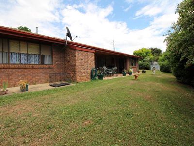 8 Polona Street, Blayney