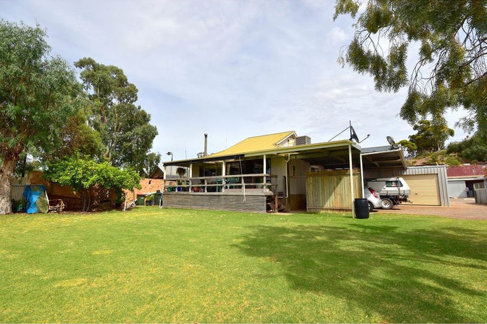 46-48 Randell Street, Mannum