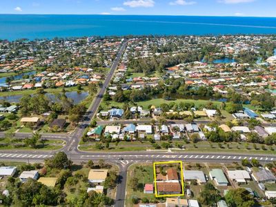 637 Boat Harbour Drive, Urangan