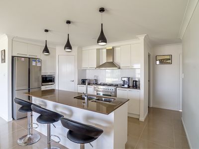 3 Woongoolbver Court, River Heads