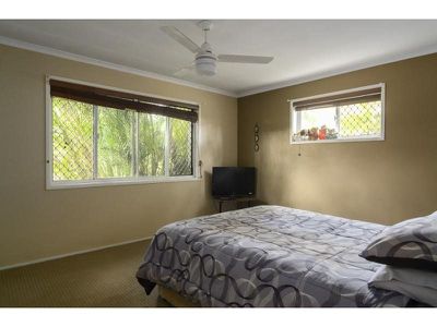 8 Spey Court, Tewantin