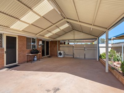 25 Starlight Place, South Kalgoorlie