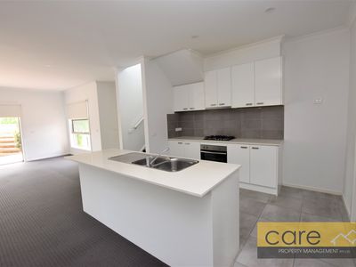 103 Kingdom Drive, Cranbourne