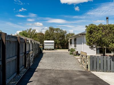 B / 75 Ajax Street, Milton