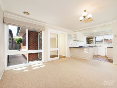 4 FERN AVENUE, Wodonga