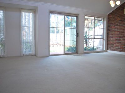 3 Luke Place, Horsley