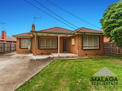 71 Dinah Parade, Keilor East