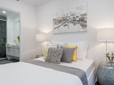 Apartment 5/95 Flora Terrace, North Beach