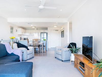 1 / 16 Mann Drive, Brompton