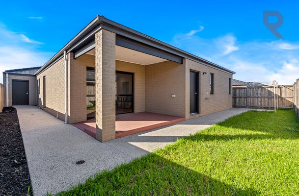 32 Mannagum Drive, Beveridge