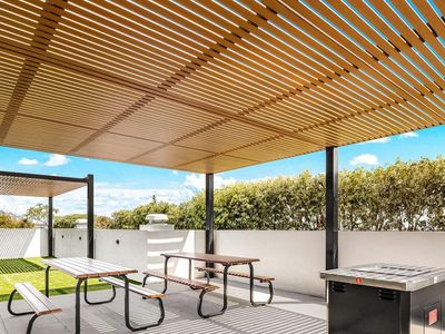 G05 / 8 Thorogood Boulevard, North Kellyville