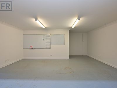 5 / 437 Yangebup Road, Cockburn Central
