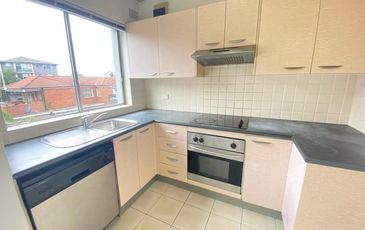 9 / 38 Rainbow Street, Kingsford
