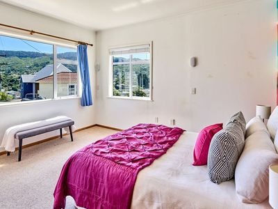10 Carleton Terrace, Tawa