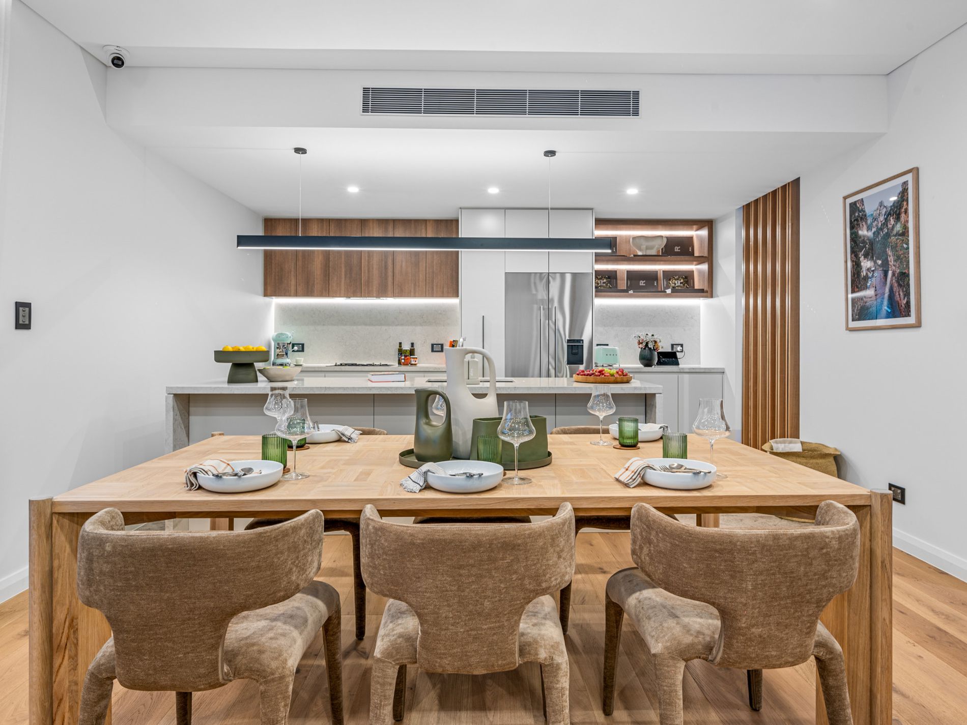 12 Rothschild Avenue, Rosebery