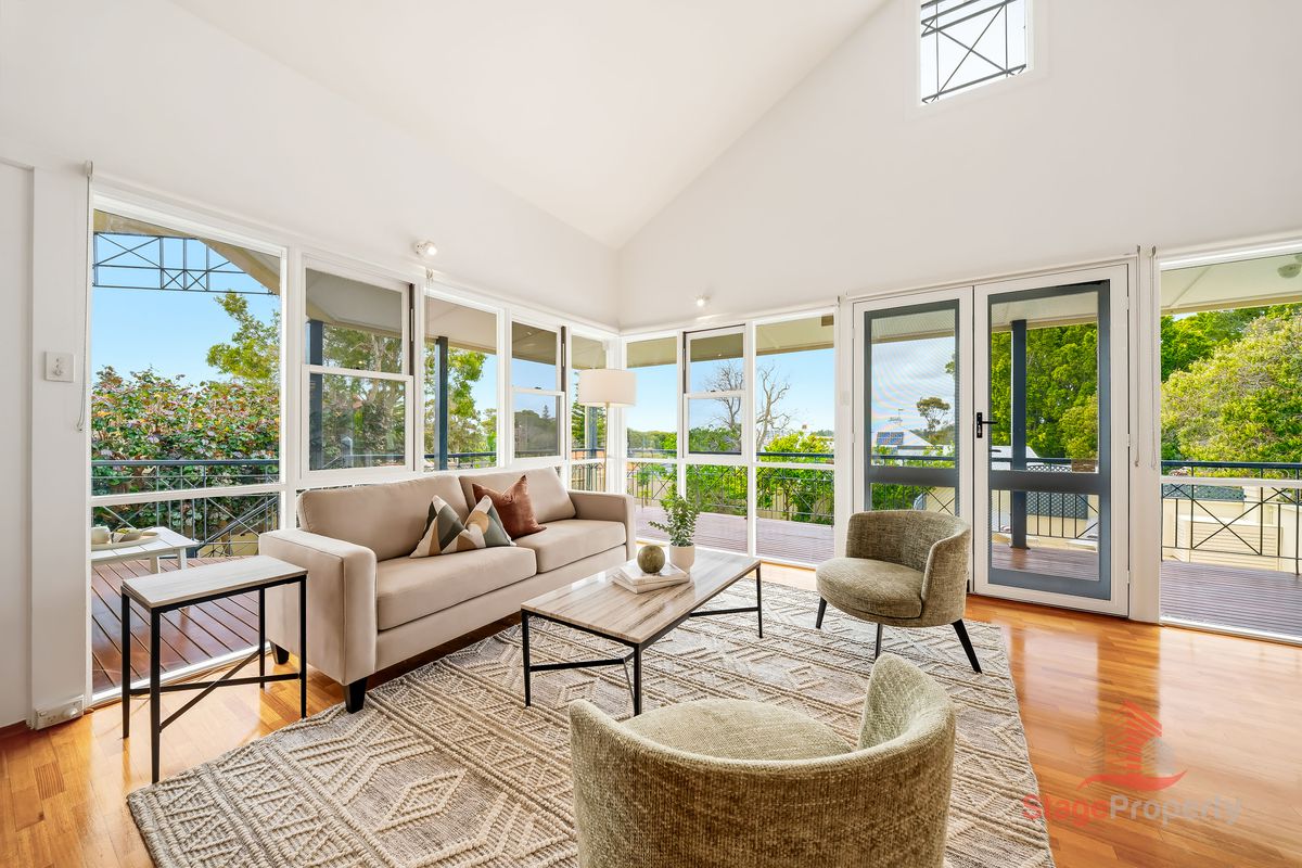 10 Cliff Road, Claremont